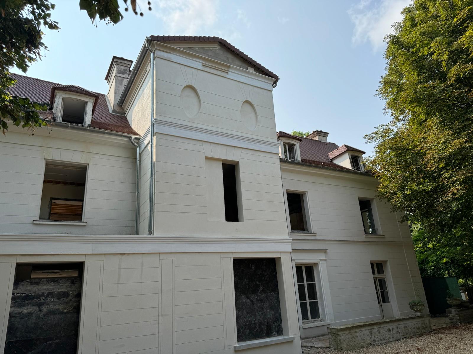 Chantier de rénovation de toiture MMV Construct en Île-de-France